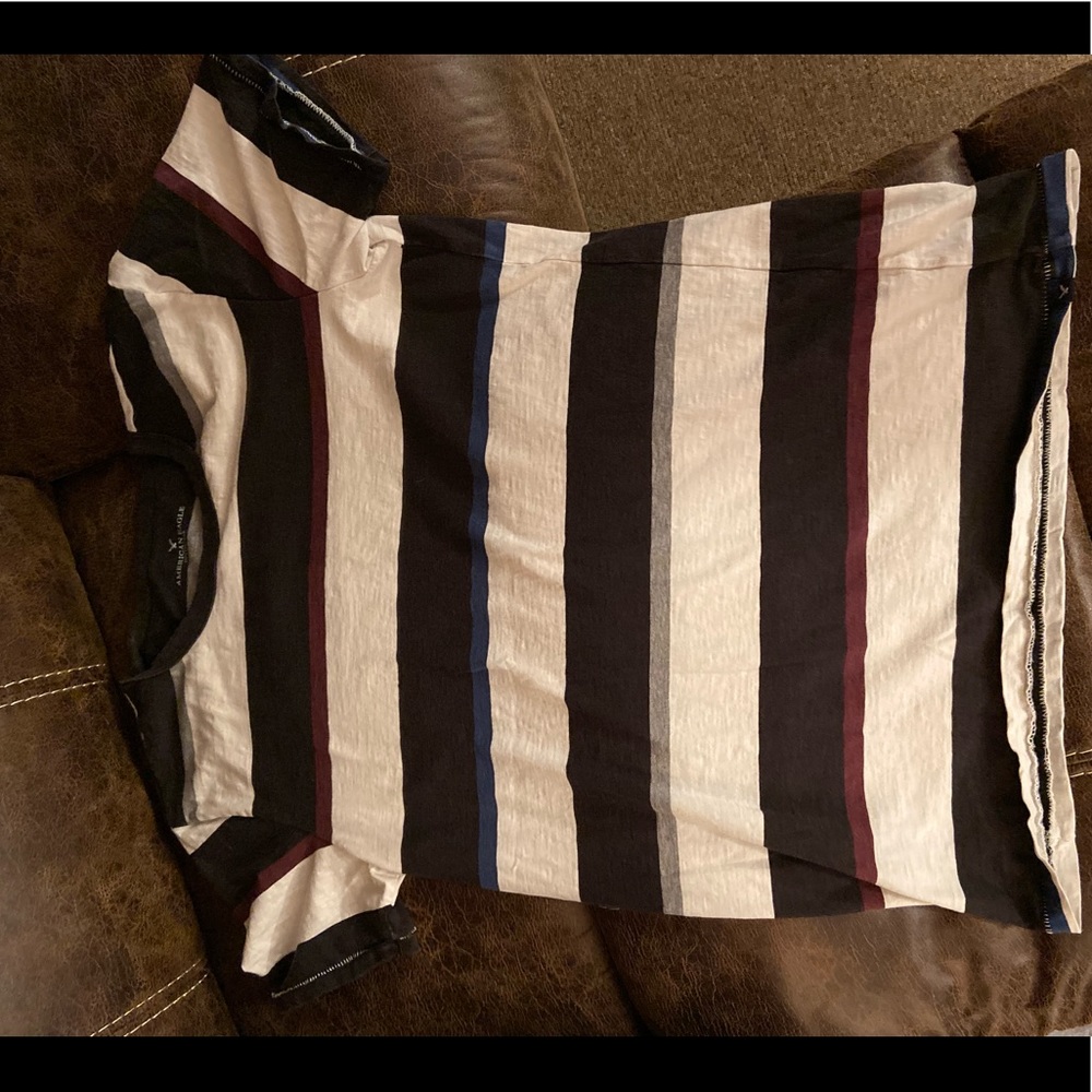 NWOT American Eagle stripped T-Shirt